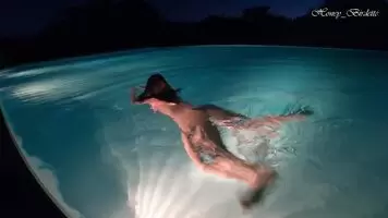 Campsuit swimming pool, Im a sexy tourist having un