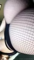https://link-to.net/73813/As7XU don't post the name of the model in the comment
