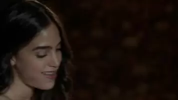 Melissa Barrera in Vida