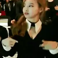 TWICE Nayeon - Cleavege