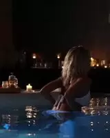 Pool Booty