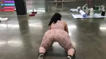 Annastayziaa