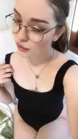 pls may I have a kiss?