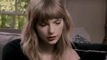 Taylor Swift is happy to see my fully erect dick