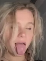 Pretty Blonde
