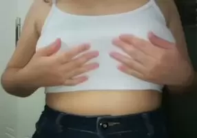 first time dropping my titties 😝
