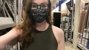 Hi! Can you please show me where your wood is?
