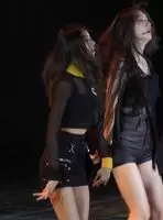 Pristin V - Nayoung ft Rena & Eunwoo