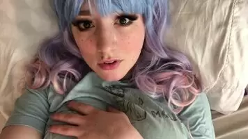 Your long-distance girlfriend wants to cum for you <3