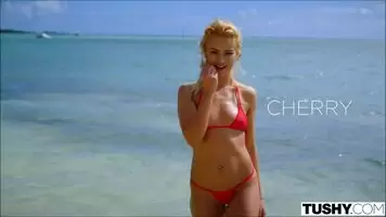 Cherry Kiss - High End