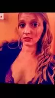 That clevage makes me lose my load